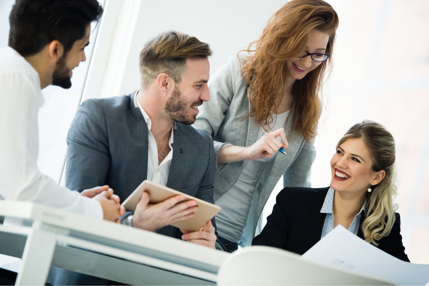 creative-business-people-working-on-business-DZNE5P6 (1)